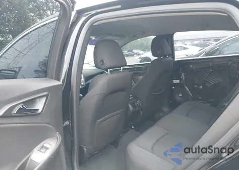 2019 Chevrolet Malibu Lt z USA, uszkodzony, nr VIN 1G1ZD5ST6KF172395